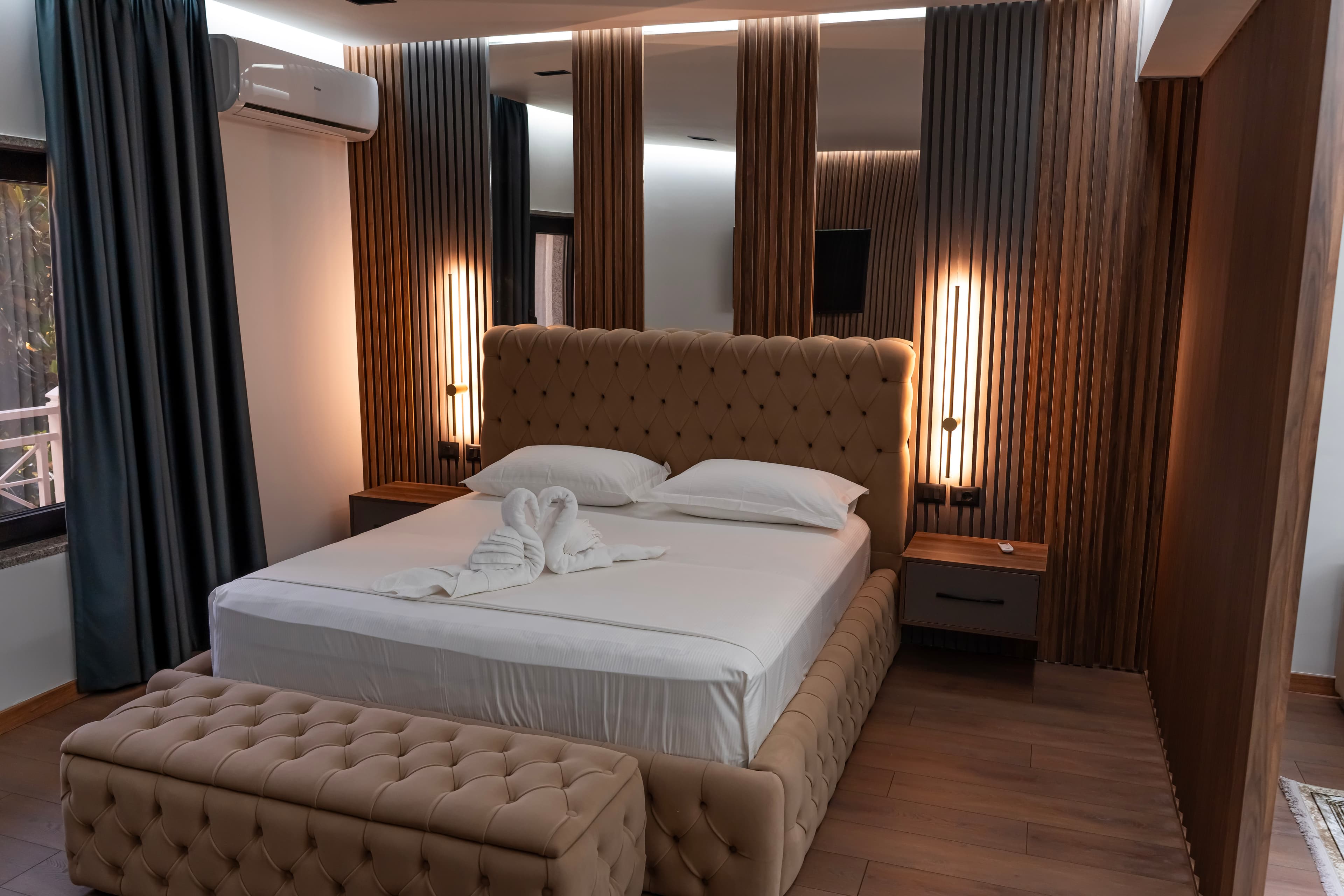 Deluxe Triple Room 3